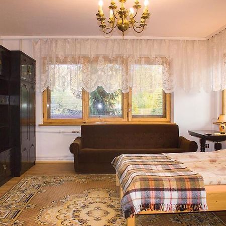 Hacjenda - Apartamenty I Pokoje Goscinne ชาร์นาโกรา ภายนอก รูปภาพ
