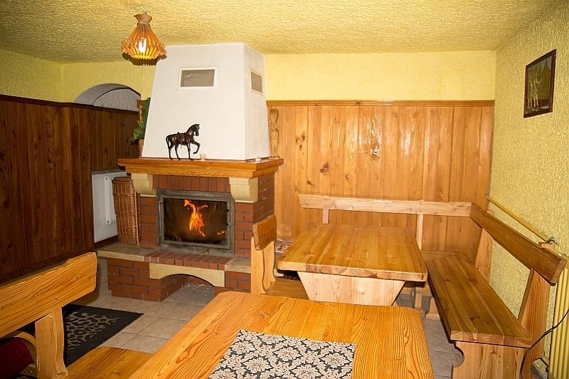 Hacjenda - Apartamenty I Pokoje Goscinne ชาร์นาโกรา ห้อง รูปภาพ
