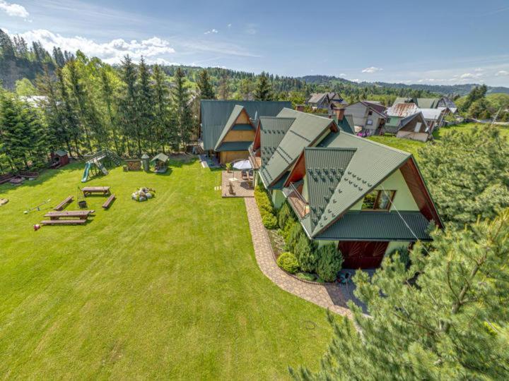 Hacjenda - Apartamenty I Pokoje Goscinne ชาร์นาโกรา ภายนอก รูปภาพ