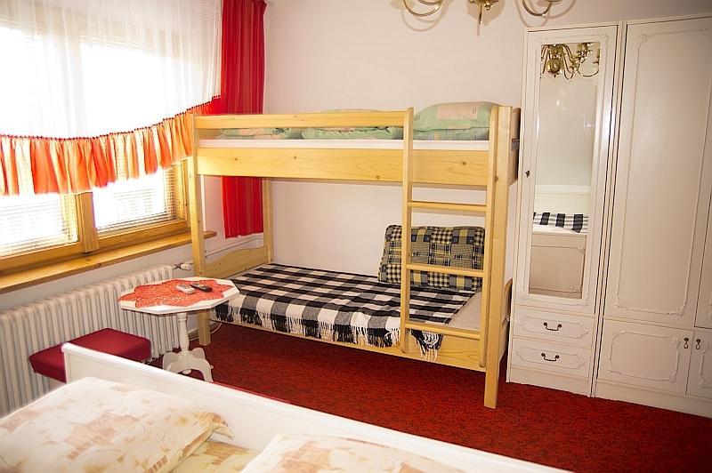 Hacjenda - Apartamenty I Pokoje Goscinne ชาร์นาโกรา ภายนอก รูปภาพ