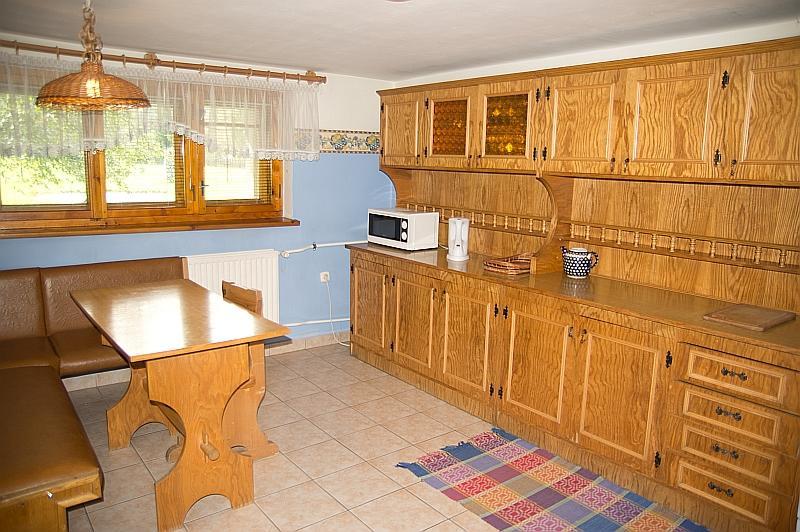 Hacjenda - Apartamenty I Pokoje Goscinne ชาร์นาโกรา ภายนอก รูปภาพ