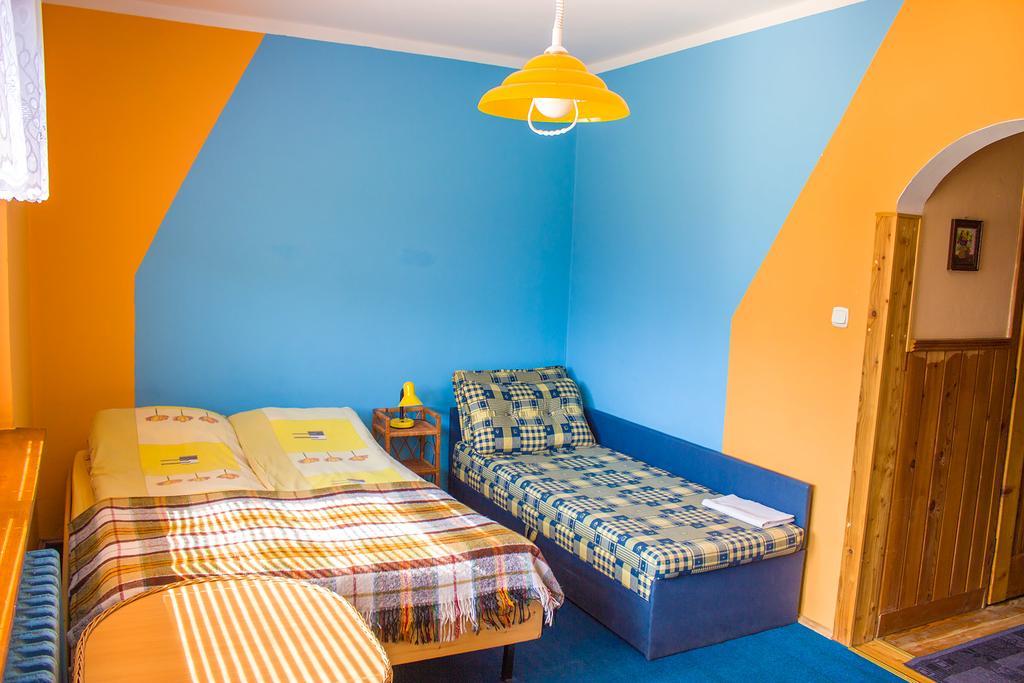 Hacjenda - Apartamenty I Pokoje Goscinne ชาร์นาโกรา ภายนอก รูปภาพ