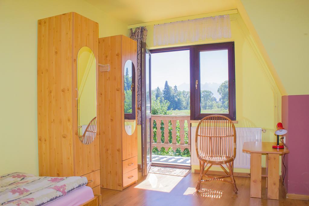 Hacjenda - Apartamenty I Pokoje Goscinne ชาร์นาโกรา ภายนอก รูปภาพ