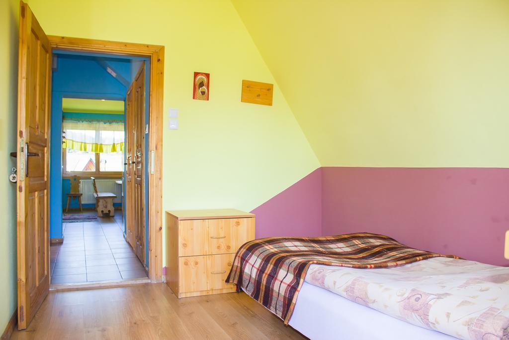 Hacjenda - Apartamenty I Pokoje Goscinne ชาร์นาโกรา ภายนอก รูปภาพ