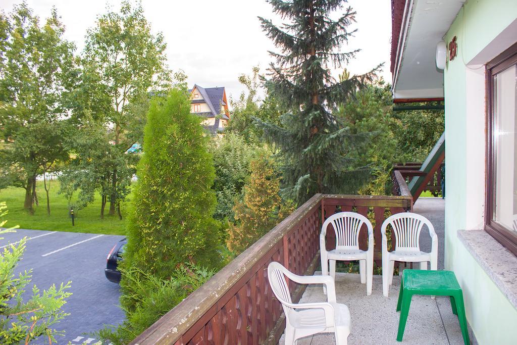 Hacjenda - Apartamenty I Pokoje Goscinne ชาร์นาโกรา ภายนอก รูปภาพ