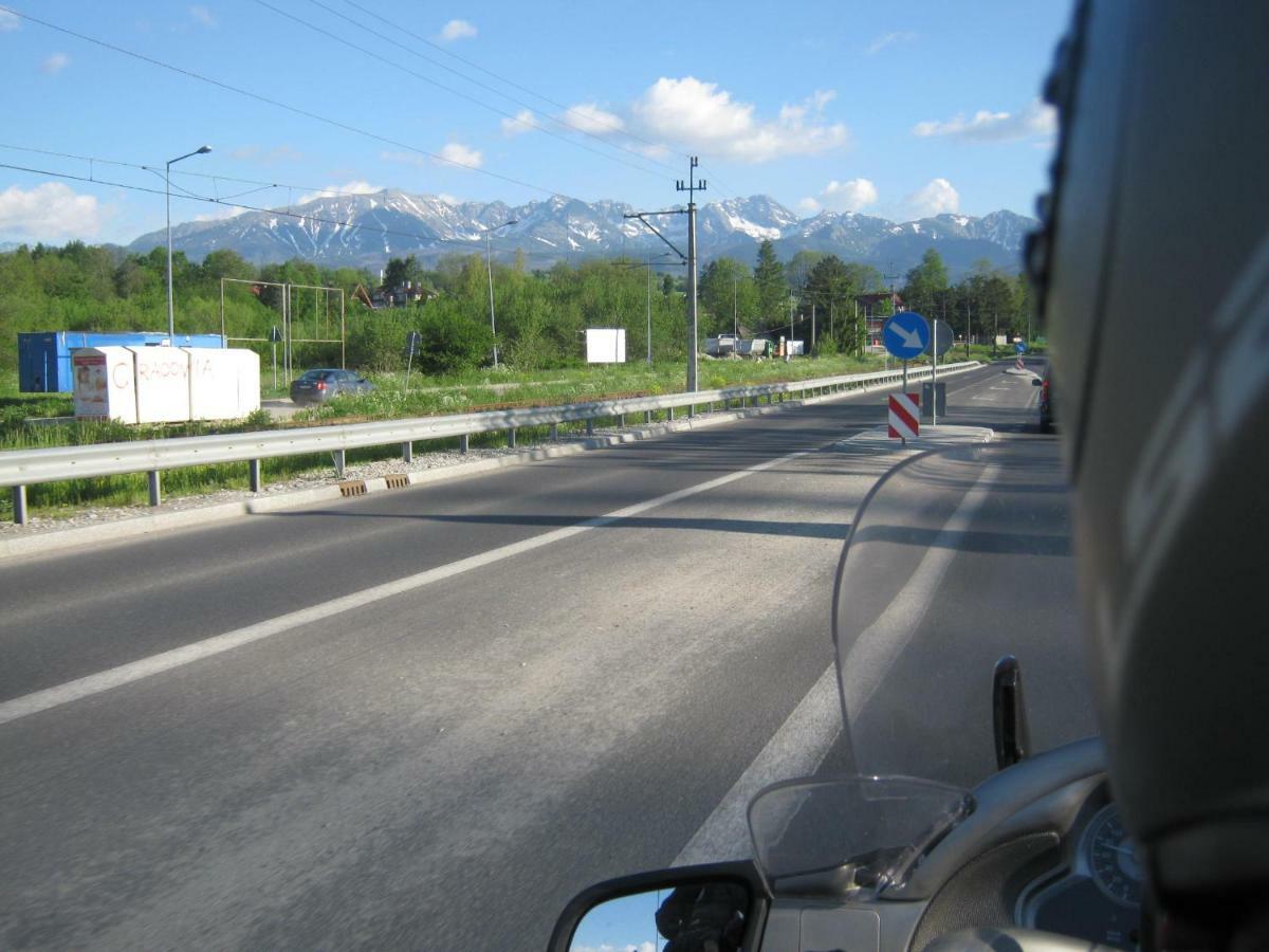 Hacjenda - Apartamenty I Pokoje Goscinne ชาร์นาโกรา ภายนอก รูปภาพ